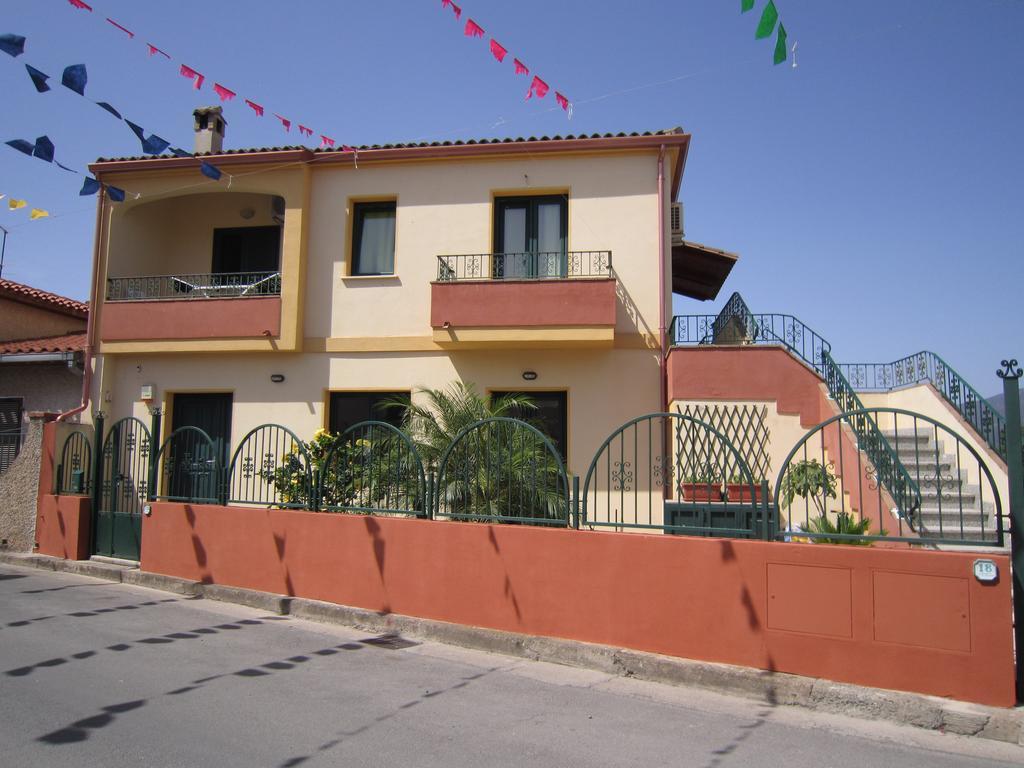 Casa Vacanze - Villa San Pietro Exterior photo